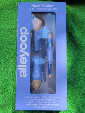 alleyoop Multi-Tasker 4-in-1 Makeup Brush Set New In The Box